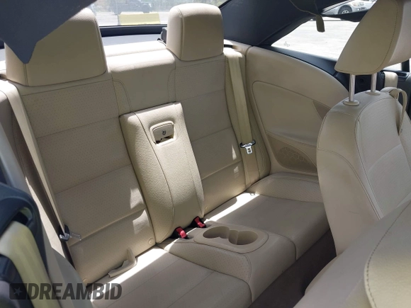 2014 Volkswagen Eos Sport with VIN WVWBW8AH2EV000313, listed as a IAAI auction lot 42333112 with 106,125 mi miles and . Bid and sale history available at DreamBid. Image 8.