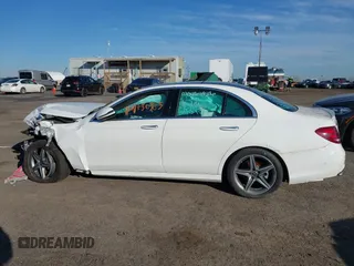 2018 Mercedes-Benz E-Class E 300 with VIN WDDZF4KB6JA377560, listed as a IAAI auction lot 41730305 with 36,477 mi miles. Bid and sale history available at carsss.com. Image 13.