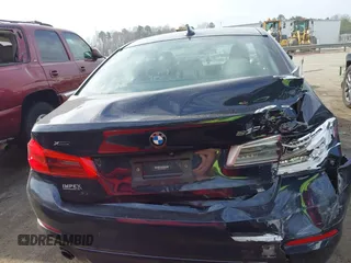 2019 BMW 5 Series 530i xDrive with VIN WBAJA7C50KWW48792, listed as a IAAI auction lot 41840161 with 58,313 mi miles. Bid and sale history available at carsss.com. Image 16.