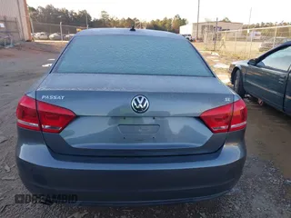 2013 Volkswagen Passat SE z VIN 1VWBP7A38DC123620, wystawiony jako IAAI lot #41275310 z przebiegiem 96 425 mil mil oraz . Historia ofert i sprzedaży dostępna na DreamBid. Obrazek 15.