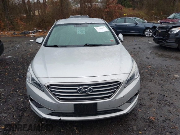 2017 Hyundai Sonata 2.4L with VIN 5NPE24AF0HH586420, listed as a IAAI auction lot 41138272 with 105,590 mi miles and . Bid and sale history available at DreamBid. Image 12.