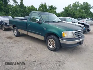 2000 Ford F-150 XL z VIN 1FTRF17W4YNB25801, wystawiony jako IAAI lot #42461063 z przebiegiem 173 000 mil mil oraz . Historia ofert i sprzedaży dostępna na DreamBid. Obrazek 1.