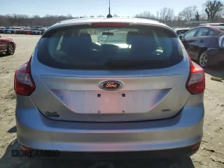 2012 Ford Focus SEL with VIN 1FAHP3M27CL316886, listed as a Copart auction lot 45092975 with 137,055 mi miles and Salvage Title. Bid and sale history available at carsss.com. Image 6.