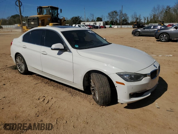 2012 BMW 3 Series 335i z VIN WBA3A9C5XCF270499, wystawiony jako Copart lot #73593204 z przebiegiem 121 602 mil mil oraz Szkoda całkowita • Salvage title. Historia ofert i sprzedaży dostępna na DreamBid. Obrazek 4.