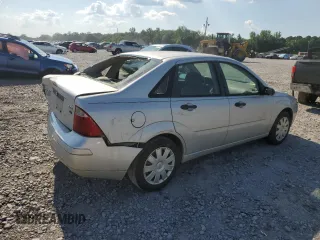 2005 Ford Focus S with VIN 1FAFP34N95W181431, listed as a Copart auction lot 61812845 with Not provided miles and Salvage title. Bid and sale history available at DreamBid. Image 3.