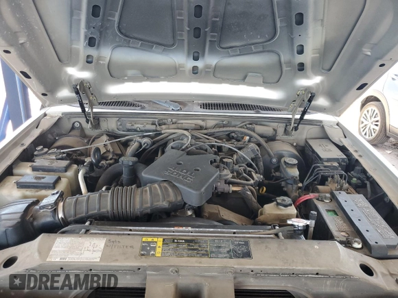 2004 Ford Explorer Sport Trac XLS with VIN 1FMZU67K14UC21140, listed as a Copart auction lot 57873115 with 131,040 mi miles and Clean title. Bid and sale history available at DreamBid. Image 11.