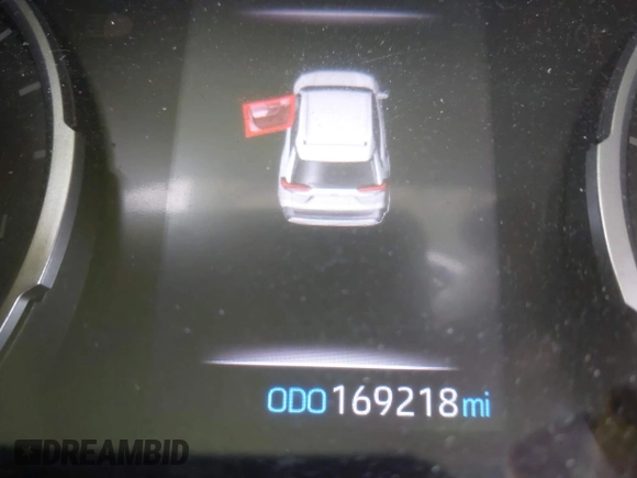 2019 Toyota RAV4 LE with VIN JTMH1RFV6KJ006440, listed as a IAAI auction lot 40428772 with 169,218 mi miles. Bid and sale history available at carsss.com. Image 14.