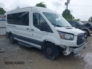 2017 Ford Transit XL с VIN 1FBAX2CM0HKA76042, выставлен на аукционе IAAI как лот 42475759 с пробегом 92 451 миль миль и . История ставок и продаж доступна на DreamBid. Изображение 1.