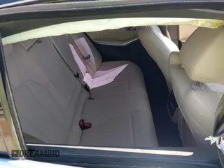 2020 BMW 3 Series 330i с VIN 3MW5R1J0XL8B20976, выставлен на аукционе IAAI как лот 42126378 с пробегом 69 852 миль миль и . История ставок и продаж доступна на DreamBid. Изображение 8.