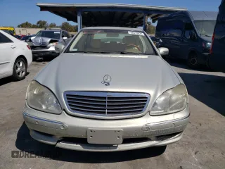 2000 Mercedes-Benz S-Class with VIN WDBNG75J1YA123323, listed as a Copart auction lot 58573634 with 202,708 mi miles and Salvage Title. Bid and sale history available at carsss.com. Image 5.