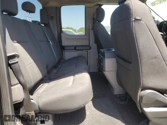 2018 Ford F-150 XL z VIN 1FTEX1CP1JKF79764, wystawiony jako Copart lot #56922245 z przebiegiem 132 440 mil mil oraz Szkoda całkowita • Salvage title. Historia ofert i sprzedaży dostępna na DreamBid. Obrazek 10.