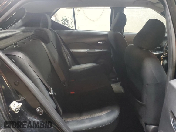 2019 Nissan Kicks S with VIN 3N1CP5CU0KL547685, listed as a Copart auction lot 44407245 with 100,673 mi miles and Salvage Title. Bid and sale history available at carsss.com. Image 11.