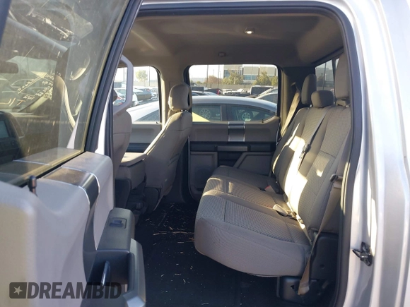 2016 Ford F-150 XL with VIN 1FTEW1CP7GKE46163, listed as a IAAI auction lot 41818032 with 52,115 mi miles and . Bid and sale history available at carsss.com. Image 8.