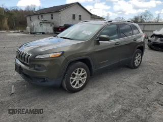 2014 Jeep Cherokee Latitude with VIN 1C4PJMCS4EW192981, listed as a Copart auction lot 53297325 with 109,006 mi miles and Salvage Title. Bid and sale history available at carsss.com. Image 1.