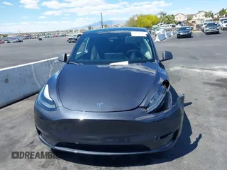2024 Tesla Model Y Long Range z VIN 7SAYGDEE2RA233855, wystawiony jako IAAI lot #42148956 z przebiegiem 14 385 mil mil oraz . Historia ofert i sprzedaży dostępna na DreamBid. Obrazek 11.