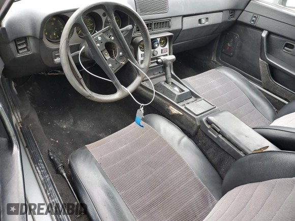 1983 Porsche 944 с VIN WP0AA0948DN453105, выставлен на аукционе Copart как лот 58870185 с пробегом 96 753 миль миль и Чистый • Clean title. История ставок и продаж доступна на DreamBid. Изображение 8.