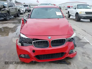 2018 BMW 3 Series 340i xDrive with VIN WBA8Y3C53JG451398, listed as a IAAI auction lot 41516884 with 88,609 mi miles and . Bid and sale history available at carsss.com. Image 12.