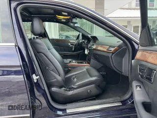 2011 Mercedes-Benz E 350 Luxury with VIN WDDHH8HB8BA506209, listed as a Copart auction lot 49120345 with 205,828 mi miles and Clean Title. Bid and sale history available at DreamBid. Image 5.