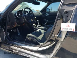 2017 Nissan 370Z Touring with VIN JN1AZ4FHXHM940571, listed as a IAAI auction lot 42062855 with 1 mi miles. Bid and sale history available at carsss.com. Image 6.