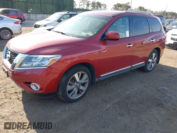 2013 Nissan Pathfinder SV with VIN 5N1AR2MM2DC612509, listed as a IAAI auction lot 40997193 with 999,999 mi miles. Bid and sale history available at carsss.com. Image 2.