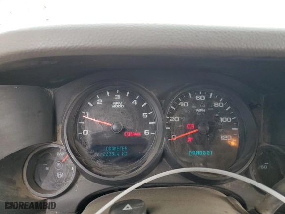 2008 GMC Sierra 1500 Work Truck with VIN 1GTEK19078Z255437, listed as a Copart auction lot 81628974 with 223,514 mi miles and Salvage Title. Bid and sale history available at carsss.com. Image 9.
