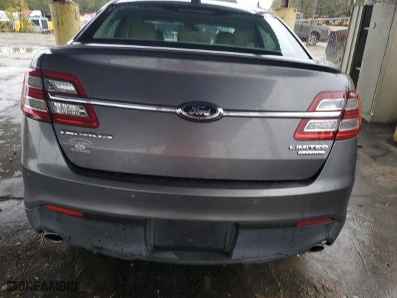 2014 Ford Taurus Limited with VIN 1FAHP2F81EG132759, listed as a Copart auction lot 86690044 with 121,658 mi miles and Salvage Title. Bid and sale history available at carsss.com. Image 6.