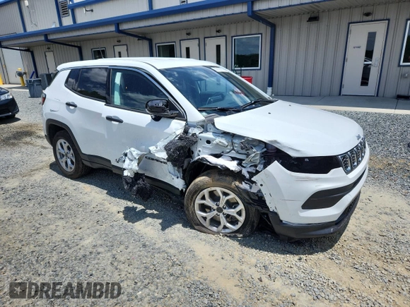 2025 Jeep Compass Sport z VIN 3C4NJDAN5ST505851, wystawiony jako Copart lot #60105775 z przebiegiem 4 062 mil mil oraz Szkoda całkowita • Salvage title. Historia ofert i sprzedaży dostępna na DreamBid. Obrazek 4.