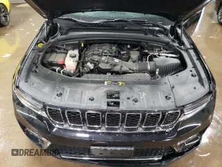 2023 Jeep Grand Cherokee Limited z VIN 1C4RJHBGXPC531874, wystawiony jako Copart lot #49429995 z przebiegiem 22 519 mil mil oraz Szkoda całkowita • Salvage title. Historia ofert i sprzedaży dostępna na DreamBid. Obrazek 11.