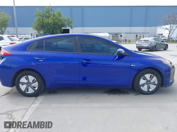 2019 Hyundai Ioniq Blue with VIN KMHC65LC1KU178876, listed as a IAAI auction lot 41718230 with 179,970 mi miles and . Bid and sale history available at DreamBid. Image 13.
