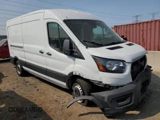 2020 Ford Transit Cargo with VIN 1FTBR1C80LKA06976, listed as a Copart auction lot 70660414 with 141,683 mi miles and Salvage Title. Bid and sale history available at DreamBid. Image 4.