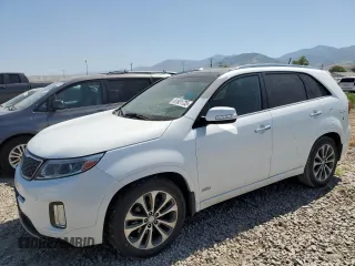 2014 Kia Sorento SX Limited z VIN 5XYKWDA79EG451715, wystawiony jako Copart lot #61631735 z przebiegiem 108 598 mil mil oraz Czysty tytuł • Clean title. Historia ofert i sprzedaży dostępna na DreamBid. Obrazek 1.