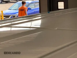 2019 Ford Transit с VIN 1FTYE1YM0KKB31938, выставлен на аукционе IAAI как лот 42667322 с пробегом 196 239 миль миль и . История ставок и продаж доступна на DreamBid. Изображение 1.