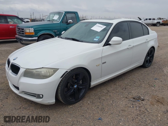 2011 BMW 3 Series 335i with VIN WBAPM5C54BE435453, listed as a IAAI auction lot 42048082 with 156,706 mi miles. Bid and sale history available at carsss.com. Image 17.