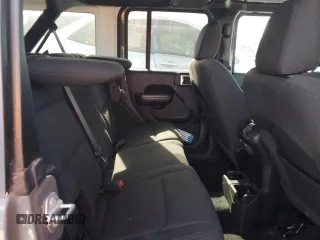 2020 Jeep Wrangler Unlimited Willys with VIN 1C4HJXDGXLW111995, listed as a Copart auction lot 77021624 with 43,074 mi miles and Salvage title. Bid and sale history available at DreamBid. Image 11.