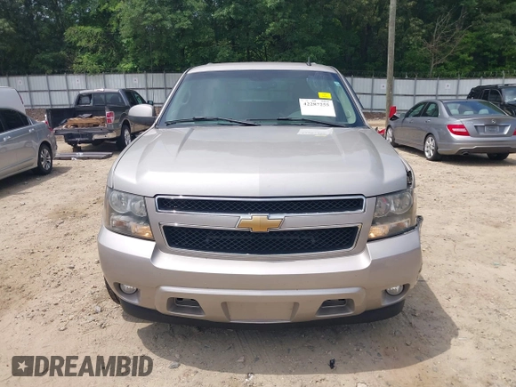 2007 Chevrolet Avalanche 3LT z VIN 3GNEC120X7G268177, wystawiony jako IAAI lot #42287255 z przebiegiem 278 531 mil mil oraz . Historia ofert i sprzedaży dostępna na DreamBid. Obrazek 12.
