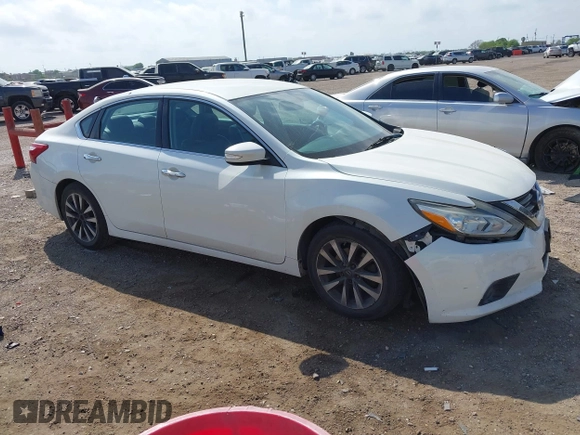 2017 Nissan Altima 2.5 SV with VIN 1N4AL3AP2HC272235, listed as a IAAI auction lot 41869314 with 52,705 mi miles. Bid and sale history available at carsss.com. Image 1.