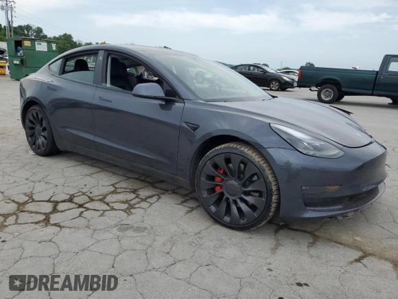 2021 Tesla Model 3 Performance z VIN 5YJ3E1EC5MF064890, wystawiony jako Copart lot #57186755 z przebiegiem 47 830 mil mil oraz Szkoda całkowita • Salvage title. Historia ofert i sprzedaży dostępna na DreamBid. Obrazek 4.