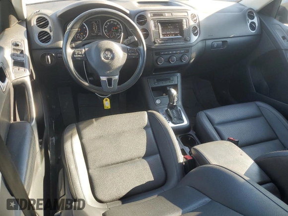 2016 Volkswagen Tiguan S with VIN WVGAV7AX4GW545891, listed as a Copart auction lot 55859595 with 153,317 mi miles and Salvage title. Bid and sale history available at DreamBid. Image 8.