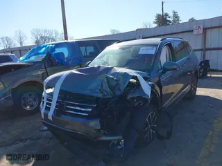 2020 Volkswagen Tiguan SE with VIN 3VV2B7AX5LM068627, listed as a IAAI auction lot 41590858 with 81,020 mi miles. Bid and sale history available at carsss.com. Image 17.