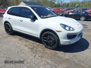 2013 Porsche Cayenne S с VIN WP1AB2A24DLA84837, выставлен на аукционе IAAI как лот 42130889 с пробегом 202 857 миль миль и . История ставок и продаж доступна на DreamBid. Изображение 1.