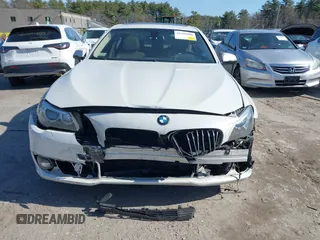 2015 BMW 5 Series 528i xDrive with VIN WBA5A7C52FD622472, listed as a IAAI auction lot 41999000 with 106,602 mi miles and . Bid and sale history available at carsss.com. Image 13.