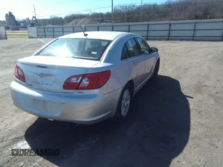 2008 Chrysler Sebring Touring with VIN 1C3LC56K78N275328, listed as a IAAI auction lot 41811526 with 195,457 mi miles and . Bid and sale history available at DreamBid. Image 4.