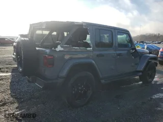 2020 Jeep Wrangler Unlimited Sahara with VIN 1C4HJXENXLW105210, listed as a Copart auction lot 79345214 with 74,480 mi miles and Salvage Title. Bid and sale history available at carsss.com. Image 3.