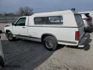 1993 GMC Sonoma with VIN 1GTCS14Z0P8509569, listed as a Copart auction lot 84866644 with 91,431 mi miles and Salvage Title. Bid and sale history available at carsss.com. Image 2.