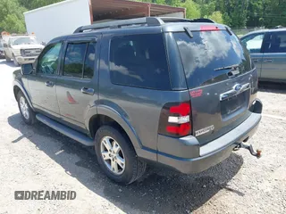 2010 Ford Explorer XLT with VIN 1FMEU7DEXAUA89316, listed as a IAAI auction lot 42143329 with 162,596 mi miles. Bid and sale history available at carsss.com. Image 3.