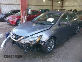 2018 Nissan Altima SV with VIN 1N4AL3AP3JC220232, listed as a IAAI auction lot 42037929 with 54,908 mi miles and . Bid and sale history available at carsss.com. Image 2.