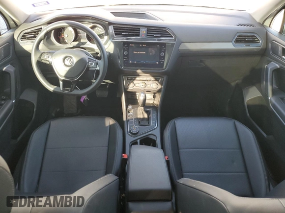 2020 Volkswagen Tiguan SE with VIN 3VV2B7AX4LM025185, listed as a Copart auction lot 48942445 with 82,550 mi miles and Salvage Title. Bid and sale history available at DreamBid. Image 8.