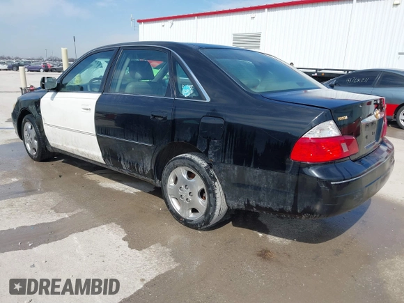 2004 Toyota Avalon XL with VIN 4T1BF28BX4U365790, listed as a IAAI auction lot 41768021 with 231,129 mi miles and . Bid and sale history available at carsss.com. Image 3.