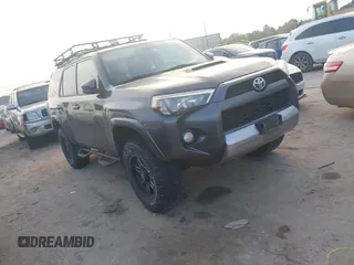 2016 Toyota 4Runner Limited with VIN JTEBU5JR6G5304188, listed as a IAAI auction lot 41145773 with 99,725 mi miles and . Bid and sale history available at DreamBid. Image 1.