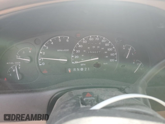 1998 Ford Explorer XL с VIN 1FMZU34EXWUB43957, выставлен на аукционе Copart как лот 61584935 с пробегом 259 020 миль миль и Списание • Salvage title. История ставок и продаж доступна на DreamBid. Изображение 9.